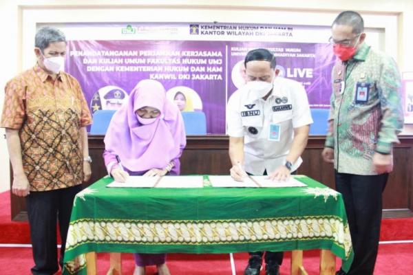 Kanwil Kumham DKI menandatangani Perjanjian Kerjasama di Bidang Pelayanan Hukum dan HAM dengan Universitas Muhammadiyah Jakarta. 