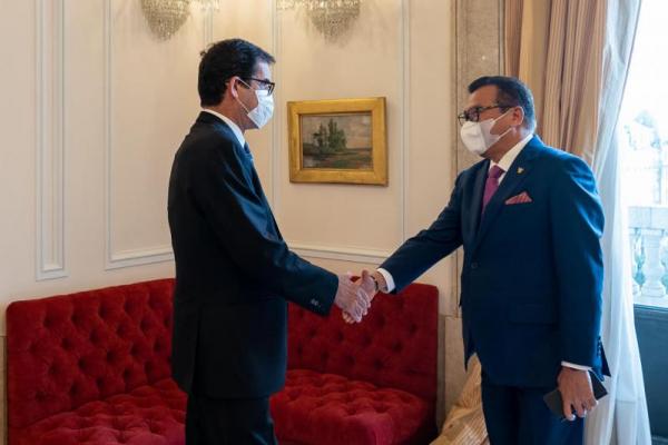 Wali Kota Porto menilai bahwa hubungan bilateral Indonesia – Portugal semakin meningkat.