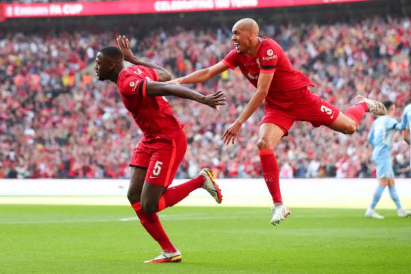 Liverpool berhasil menuntaskan perlawanan Manchester City selama 90 menit pertandingan, ketika kedua tim bertemu di semifinal Piala FA pada Sabtu (16/4) malam.