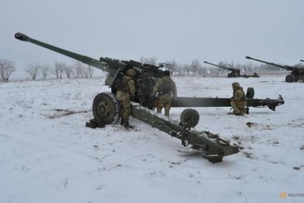 AS berencana melakukan pelatihan kepada Ukraina tentang cara menggunakan beberapa senjata baru seperti howitzer dan radar dan kemudian pelatih untuk menginstruksikan rekan-rekan mereka di Ukraina.