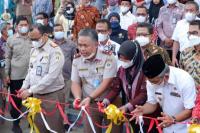 Pertama Kalinya Sulawesi Barat Ekspor Sapu Lidi Sebanyak 25 Ton