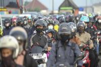 Sebanyak 83 Ribu Pengendara Motor Masuk Jalur Pantura Cirebon-Semarang