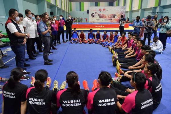 Menteri Pemuda dan Olahraga Republik Indonesia (Menpora RI) Zainudin Amali menitipkan pesan kepada para atlet agar memaksimalkan latihan dan ikuti arahan pelatih.