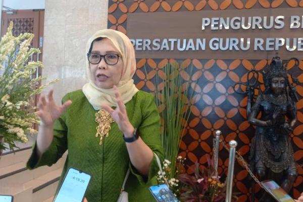 Pengurus Besar Persatuan Guru Republik Indonesia (PGRI) menegaskan bahwa Kongres Luar Biasa (KLB) PGRI di Surabaya, Jawa Timur, sebagai tindakan yang tidak sah dan ilegal.
