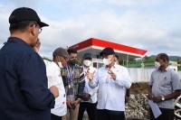 Menteri Arifin Tinjau Terminal BBM Nelayan di Ende NTT
