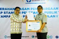 Terus Tingkatkan Pelayanan Publik, Kementan Dapat Penghargaan dari Ombudsman RI