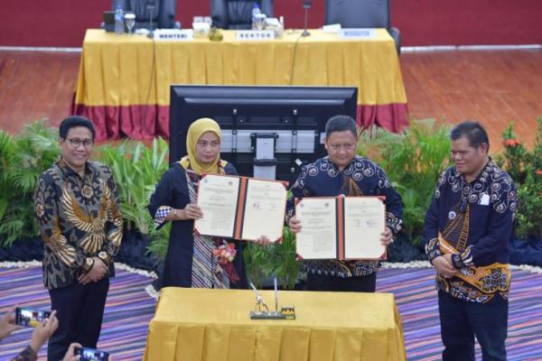 Menggalang Dana untuk Pembangunan Desa melalui Kemitraan dengan Pihak Eksternal