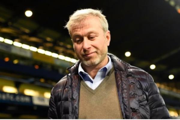 AS perintahkan penyitaan 2 pesawat milik oligarki Rusia Roman Abramovich.