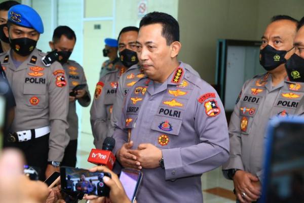 Kapolri Jenderal Listyo Sigit memastikan kasus Khilafatul Muslimin akan terus dilakukan penyelidikan.