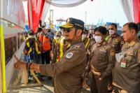 Kabarantan Dampingi Syahrul Inspeksi Kapal Ternak di Pelabuhan Tanjung Priok