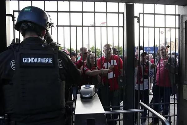 Polisi Paris Akui Gagal Amankan Final Liga Champions