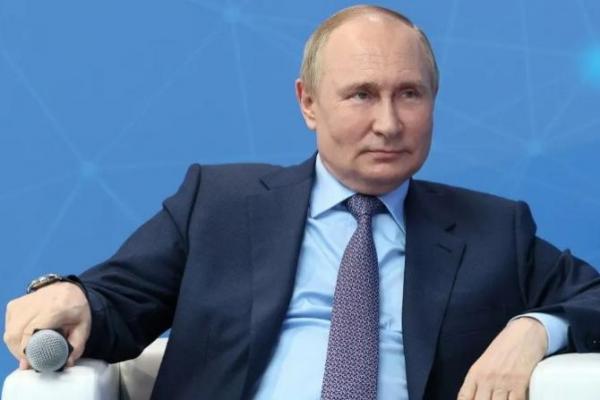 Presiden Putin sebut sanksi Barat tidak bisa isolasi Rusia.