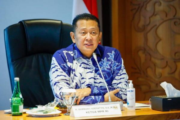 Indonesia dibawah kepemimpinan Presiden Joko Widodo punya peran strategis untuk meredakan ketegangan yang terjadi antara kedua negara.