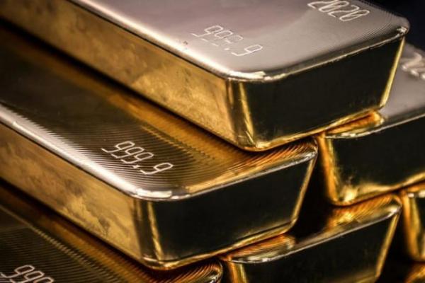 Perketat sanksi Rusia, G7 akan melarang impor emas Moskow.
