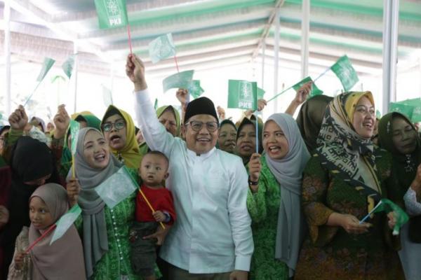 Gus Muhaimin juga menghadiri peletakan batu pertama pembangunan Kantor PC Muslimat NU Lampung Timur