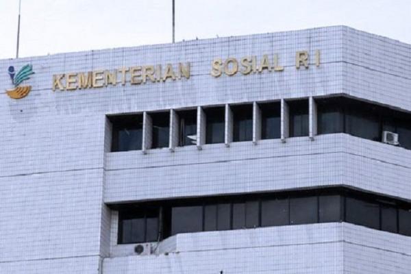 Azwar Anas meminta agar Kementerian Sosial segera menyusulkan formasi pegawai ke Ibukota Negara Nusantara (IKN) atas saran Presiden