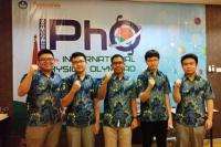 Tim Fisika Indonesia Borong Lima Medali dari IPhO 2022