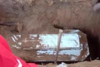 Makam Brigadir J Dibongkar untuk Otopsi Ulang dengan Ahli Forensik Independen