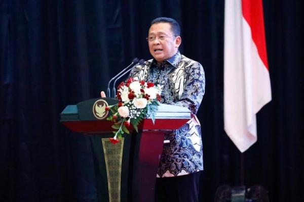 Pasca reformasi, Indonesia tidak lagi memiliki perencanaan jangka panjang yang terpadu yang mampu mengikat kepemimpinan nasional hingga kepemimpinan daerah dari suatu periode ke periode lainnya.