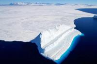 Lapisan Es Terbesar di Dunia Dapat Sebabkan Kenaikan Permukaan Laut Besar-besaran