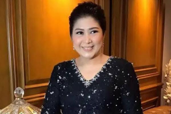 Polri memutuskan menahan istri dari tersangka Ferdy Sambo, Putri Candrawathi atas kasus pembunuhan berencana Brigadir J.