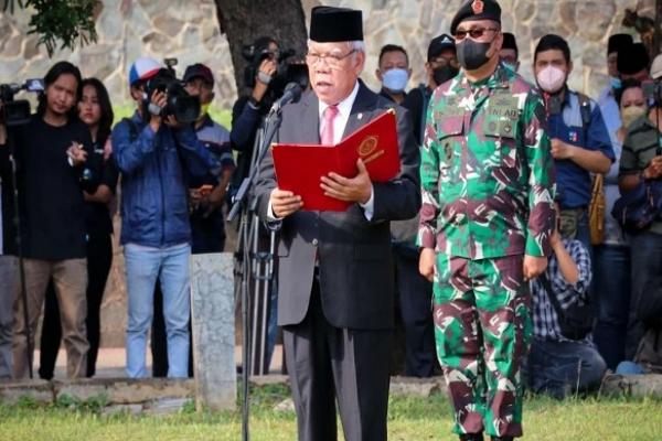 Menteri Basuki pimpin upacara militer pemakaman Hermanto Dardak