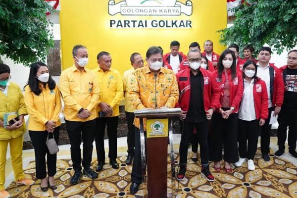 Kunjungan Partai Solidaritas Indonesia (PSI) ke DPP Golkar sebagai upaya Koalisi Indonesia Bersatu (KIB) dalam menghimpun berbagai kekuatan politik.