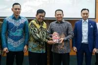 Ketua MPR Apresiasi Terbitnya Buku `NKRI Harga Mati`