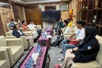 Temui Peserta Unjuk Rasa RUU Sisdiknas, DPR Dorong Pembentukan Pokja Nasional