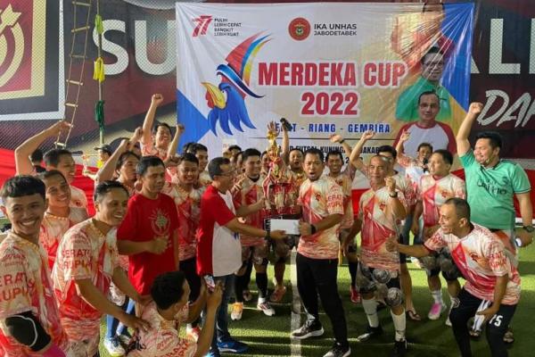 Cabang olahraga Futsal Merdeka Cup 2022 ini diikuti 16 tim dan telah melahirkan juara baru setelah juara bertahan IKA Fakuktas Hukum gagal melenggang ke final.