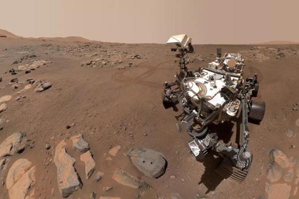 Robot NASA Sukses Kumpulkan Sampel Bebatuan dari Mars