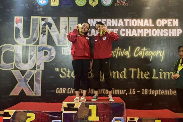 Para atlet karate UMB menyabet tiga medali di Kejuaraan Karate Internasional, UNJ XI Cup International Open 2022.