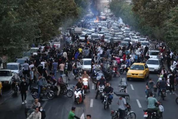 Dewan Hak Asasi PBB Mulai Selidiki Penindasan Demonstran di Iran.