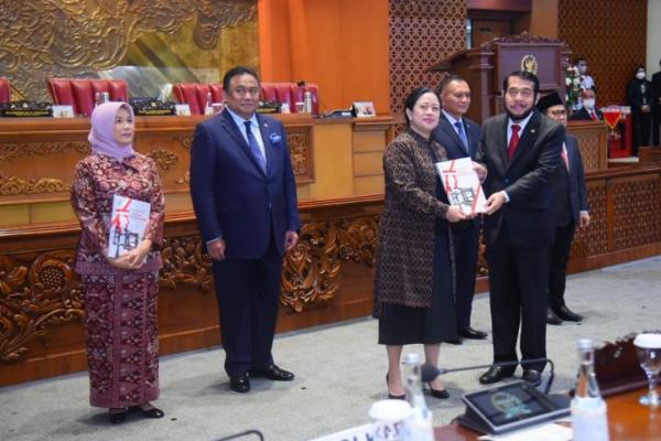 Ketua DPR RI Puan Maharani berharap Ahmadi Noor Supit dapat membantu meningkatkan kinerja BPK.