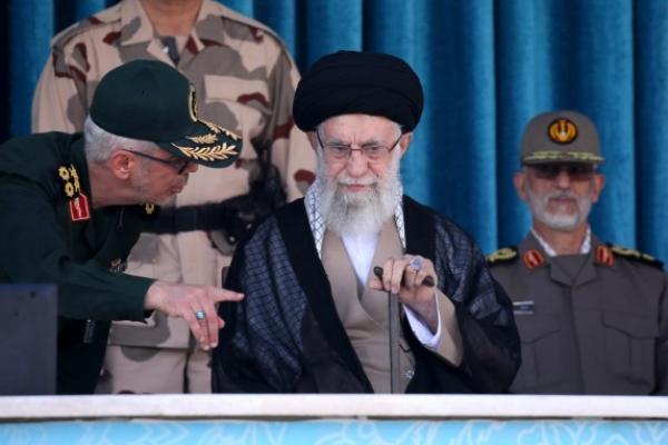 Khamenei Salahkan AS dan Israel atas Kerusuhan di Iran.