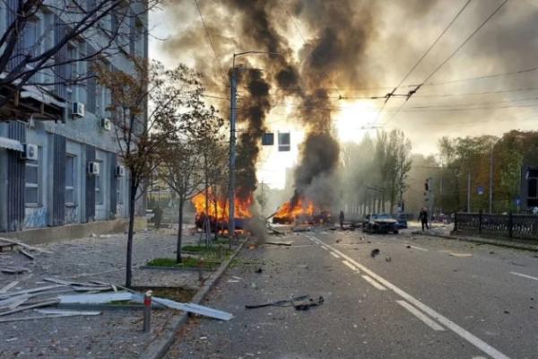 Pesawat Tanpa Awak Serang Kyiv pada Senin Pagi