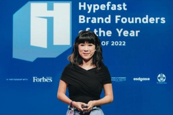 Founder Beauty Barn Organics, Welly Ng, dinobatkan sebagai salah satu pemenang Indonesia Brand Founders Awards 2022