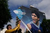 Mural Raksasa Maradona Mejeng di Ibu Kota Argentina