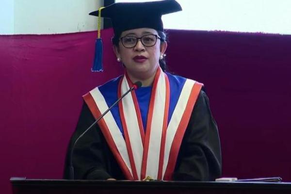 Ketua DPR RI Puan Maharani menyampaikan pidato ilmiah dalam upacara pengukuhannya sebagai Doktor Honoris Causa dari PKNU, Korea Selatan.