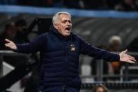 Mourinho Diskors Empat Pertandingan di Eropa Karena Lecehkan Wasit