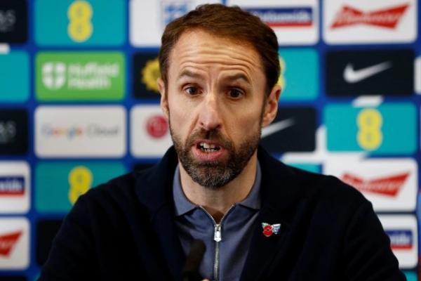 Jawab Rumor ke MU, Southgate Ingin Fokus ke Euro