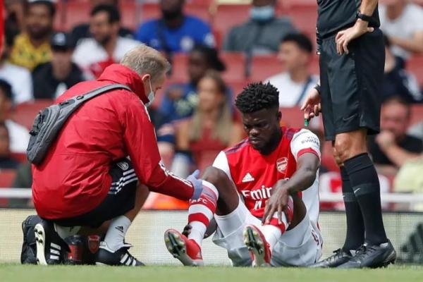 Arteta Akui Arsenal Goyah Usai Partey dan Timber Cedera