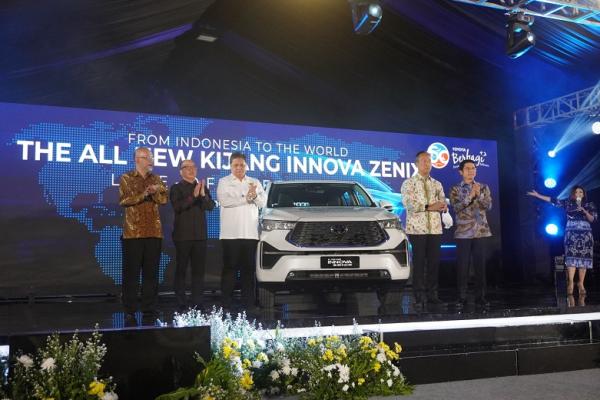 All New Kijang Innova Zenix varian bensin dibanderol mulai dari Rp419 juta (tipe G) dan Rp467 juta (tipe V) on the road