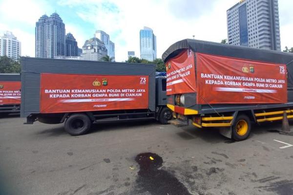Polda Metro Jaya mengirimkan bantuan kemanusiaan untuk korban gempa Cianjur.