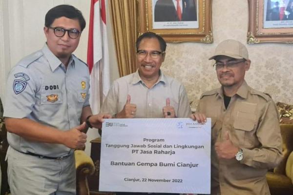 Jasa Raharja bersama Satgas Bencana BUMN Bantu Korban Gempa Cianjur