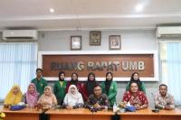 Mahasiswa PMM UMB Cicipi Keindahan Bunga Rafflesia Bengkulu