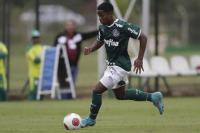 Barcelona Mundur dari Persaingan Rekrut Wonderkid Palmeiras