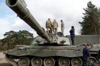 Inggris Kirim Tank Berat ke Ukraina