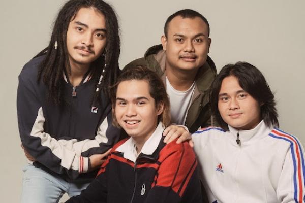 Dul Jaelani lewat Qodir Band kembali merilis single HEY. Tentang apa?