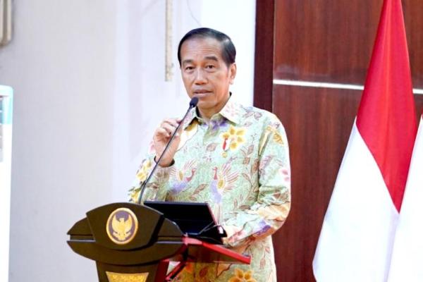 Hal itu disampaikan Jokowi dalam Peringatan ke-77 Hari Bhayangkara di Gelora Bung Karno, Jakarta, Sabtu (1/6). 